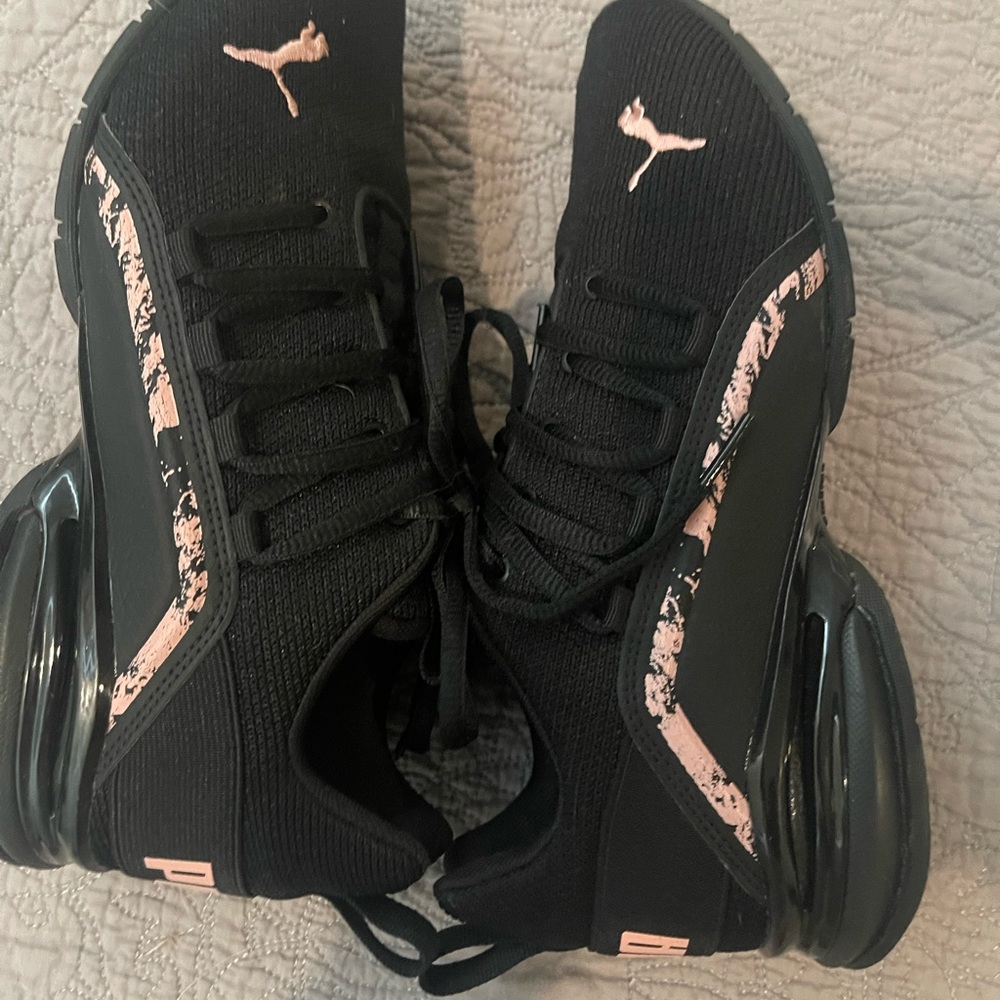 Puma Women's Black and Pink Athletic Shoes - Picture 2 of 6